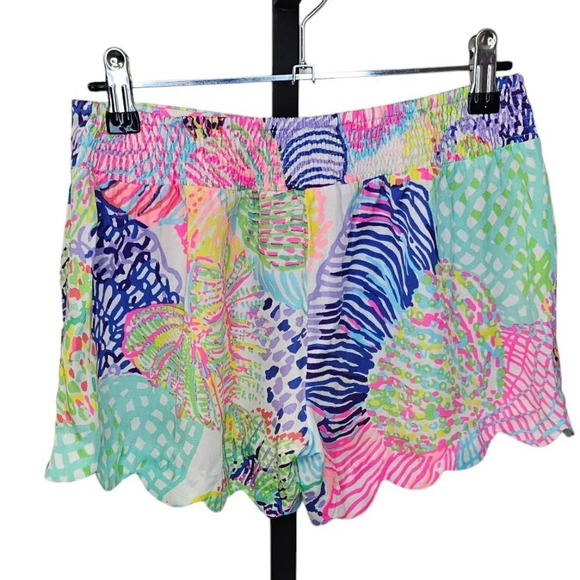 Lilly  Pulitzer Womens Dahlia Shorts Scalloped Size XS NWT Wearable Art Abstract - Picture 3 of 8
